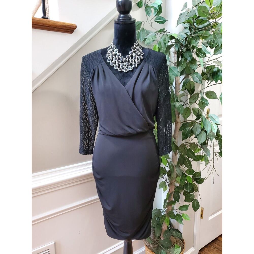 Thalia Sodi Black Solid Polyester V-Neck Lace Long Sleeve Knee Length Dress L/G
